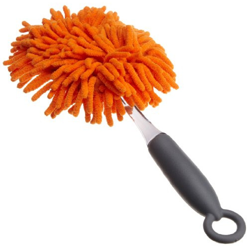 Casabella Machine-Washable Microfiber Chenille Handheld Duster, Color May Vary